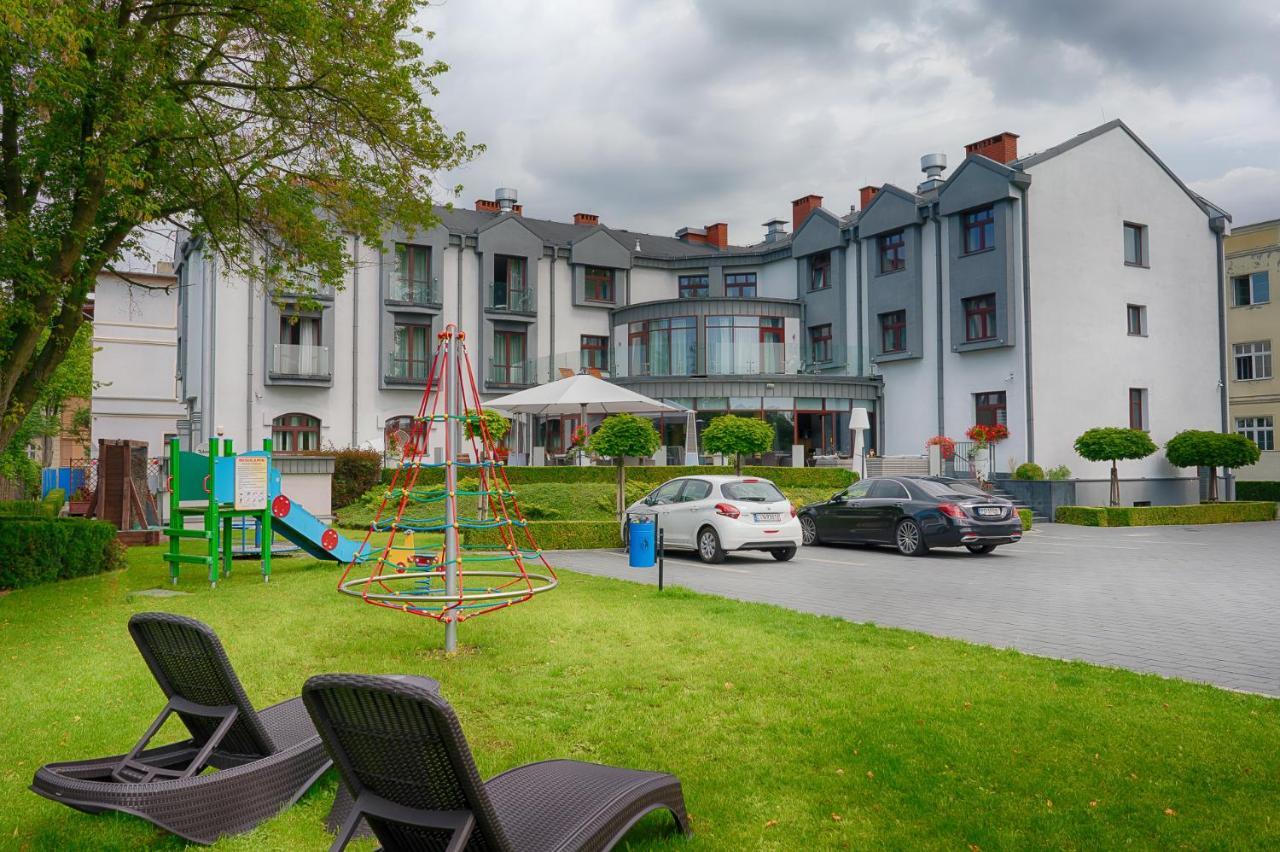 Focus Hotel Premium Inowroclaw Exterior photo